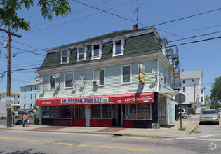 635 Dexter St, Central Falls, RI for sale Primary Photo- Image 1 of 1