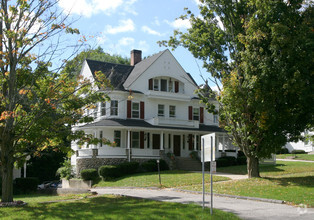 62 Bridge St, New Milford, CT for sale Primary Photo- Image 1 of 1