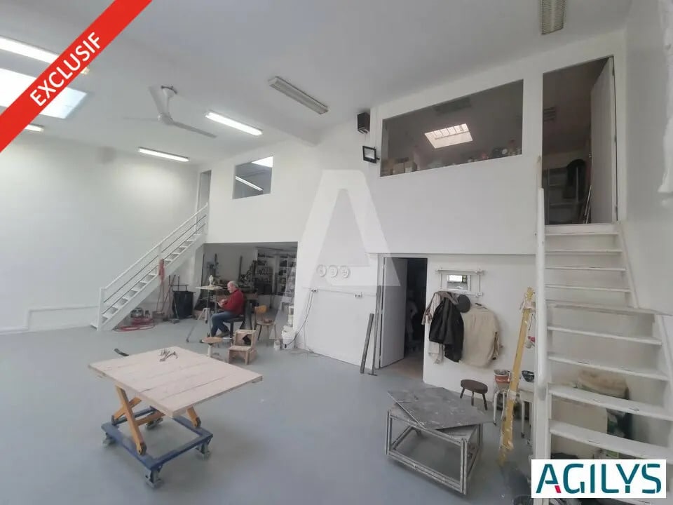 Location Local d'activités 65 m² - Photo 1