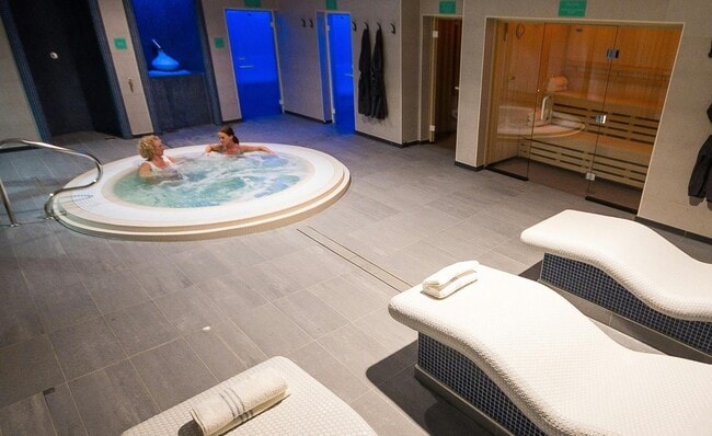 More details for Lingley Green Ave, Warrington - Retail to Rent