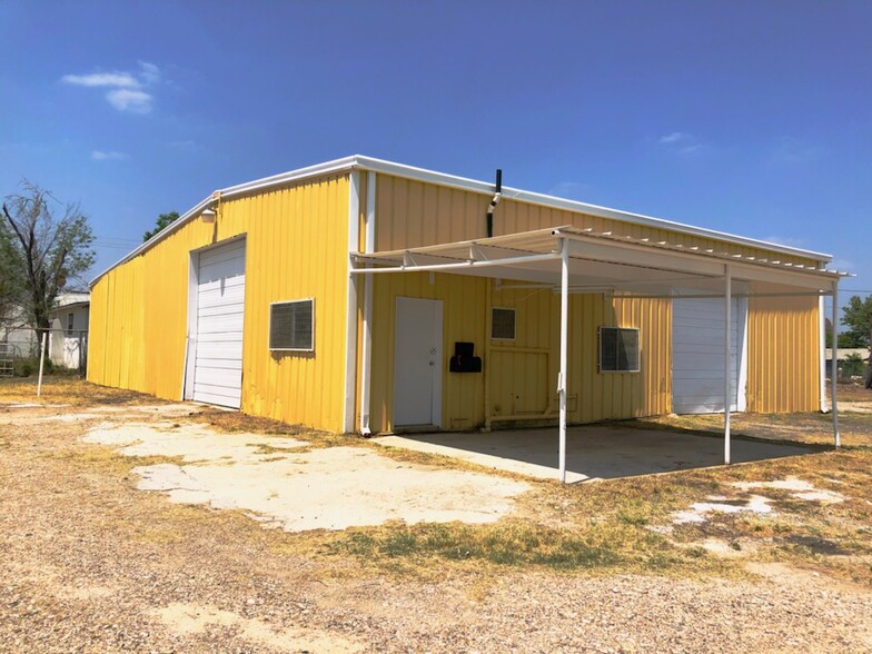 504 N 2nd St, Carrizo Springs, TX for sale - Primary Photo - Image 1 of 1