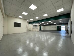 Beaver Rd, Ashford to rent Interior Photo- Image 1 of 5