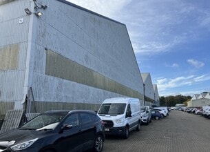 Shore Rd, Southampton to rent Interior Photo- Image 2 of 4