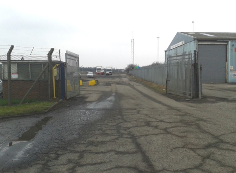 Plot V Kiln Ln, Grimsby for sale - Primary Photo - Image 1 of 1