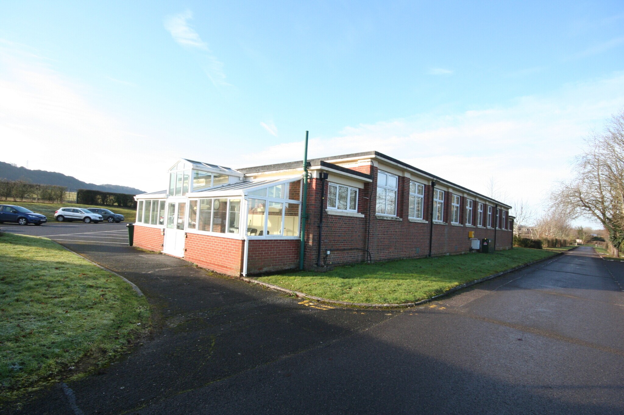 Den Hl, Salisbury to rent Primary Photo- Image 1 of 3