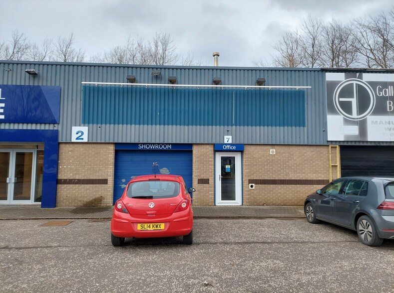 Burnbank Rd, Hamilton for sale - Primary Photo - Image 1 of 1