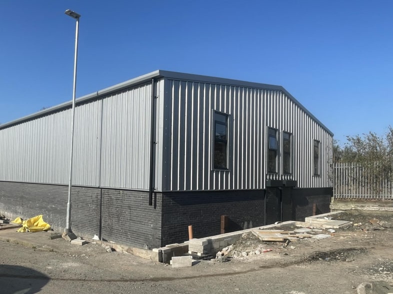 Minor St, Oldham for sale - Primary Photo - Image 1 of 1