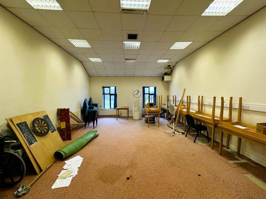 121-123 Main Rd, Shirland to rent Interior Photo- Image 1 of 4