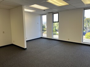1650 S Amphlett Blvd, San Mateo, CA to rent Building Photo- Image 1 of 6