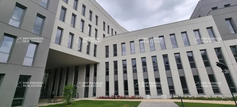 Office in Villeurbanne to rent Building Photo- Image 1 of 48