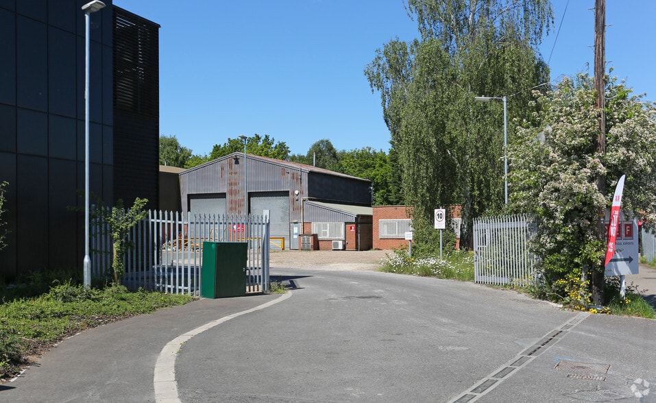 Moorland Way, Lincoln for sale - Building Photo - Image 2 of 3