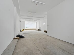 633 Newark Ave, Jersey City, NJ to rent Building Photo- Image 2 of 8