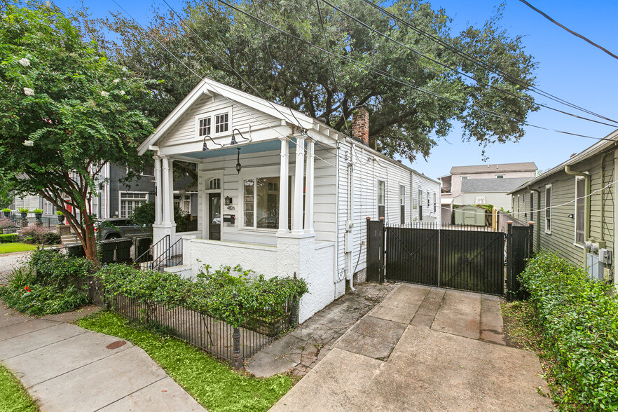 4826 Magazine St, New Orleans, LA for rent - Building Photo - Image 2 of 9