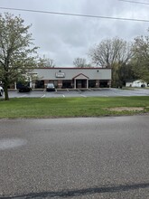 265 E Bell Dr, Warsaw, IN for rent Building Photo- Image 1 of 20