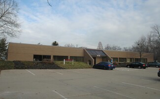 More details for 4430-4438 Carver Woods Dr, Blue Ash, OH - Office for Sale