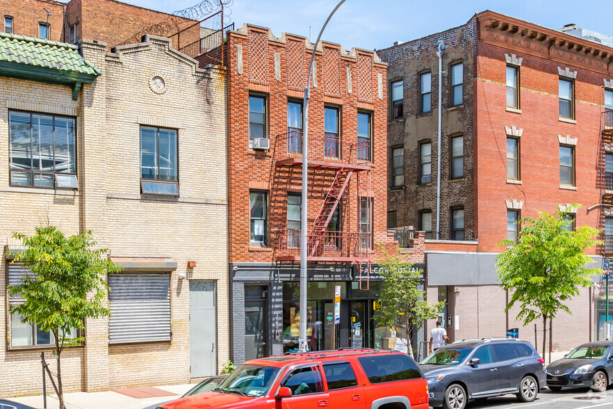 325 Empire Blvd, Brooklyn, NY for rent - Primary Photo - Image 1 of 6