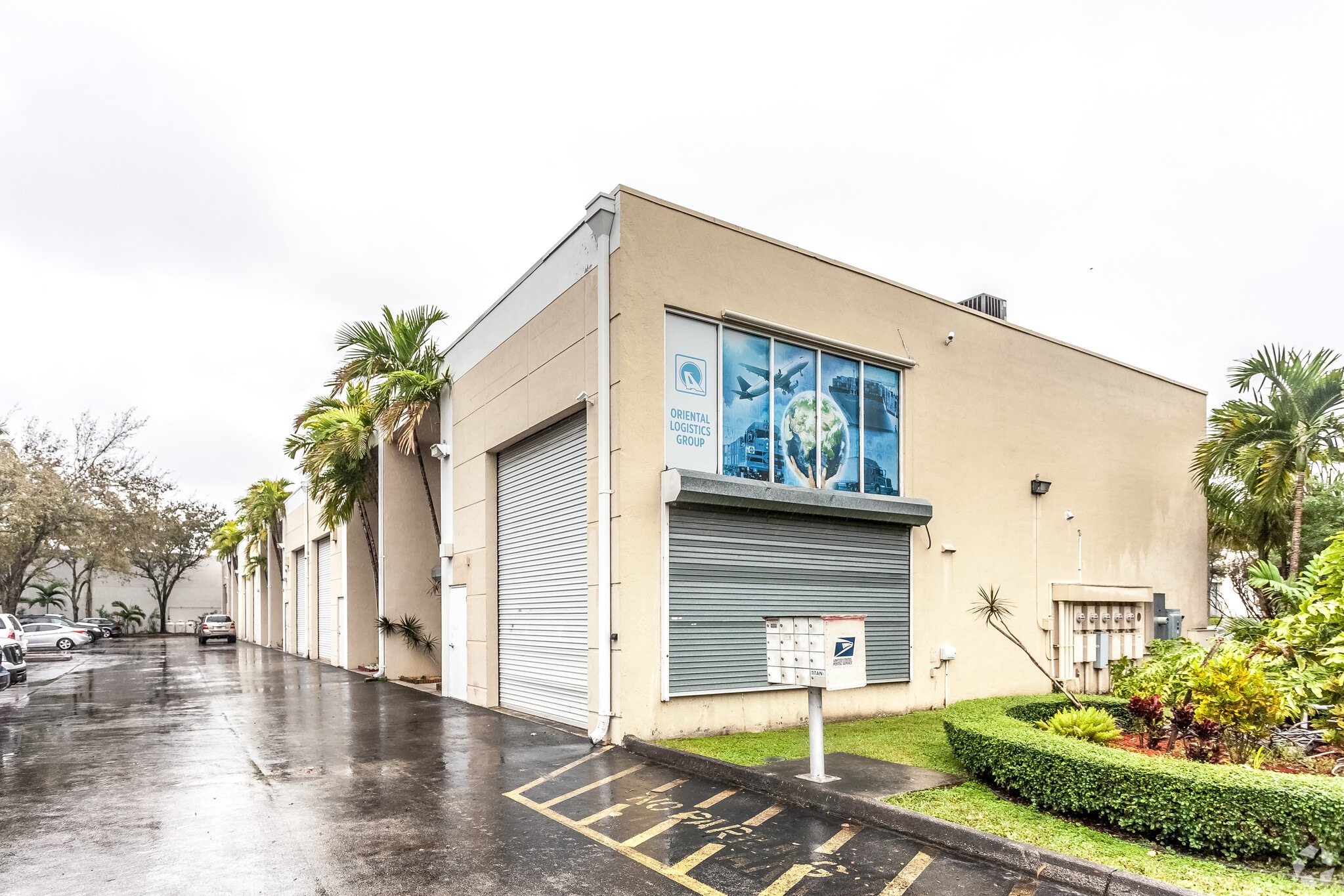 3041-3053 NW 82nd Ave, Miami, FL for sale Primary Photo- Image 1 of 1