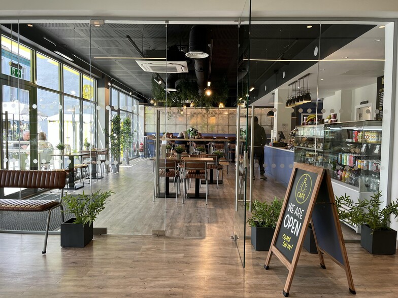 121-131 Eastgate St, Gloucester to rent - Interior Photo - Image 3 of 6