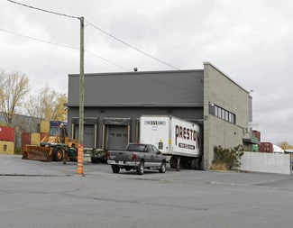 More details for 2320 Rue Garneau, Longueuil, QC - Industrial to Rent