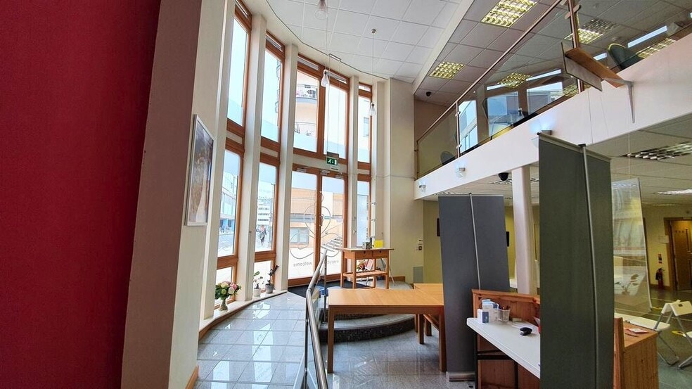 Commercial St, Birmingham to rent - Interior Photo - Image 2 of 10