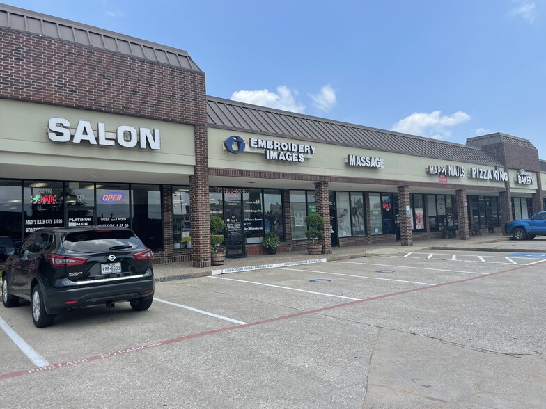 2450 E Main St, League City, TX for rent - Building Photo - Image 2 of 3