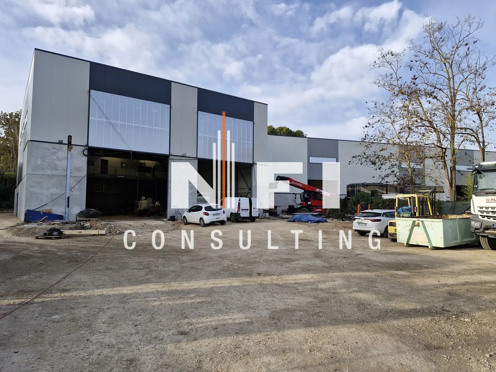 Light Industrial in Mougins to rent Building Photo- Image 1 of 4