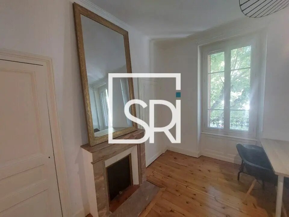 Location Bureaux 35 m² - Photo 1
