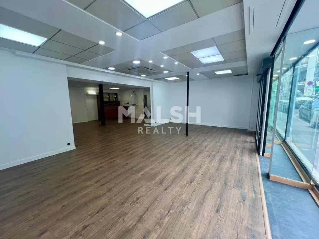 Location Commerce 80 m² - Photo 1