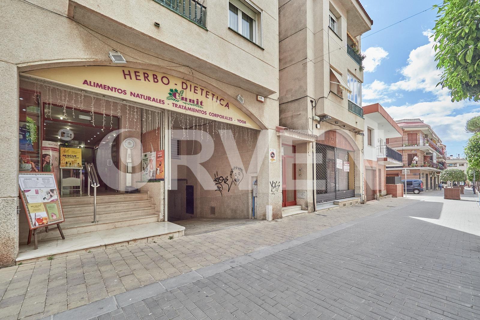 Retail in Cunit, Tarragona to rent Building Photo- Image 1 of 24