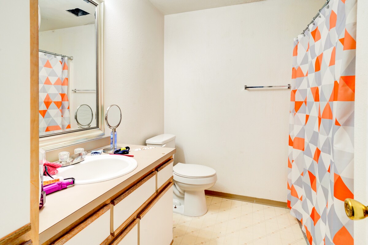 700710 N Pershing St, Mount Angel 97362 UK