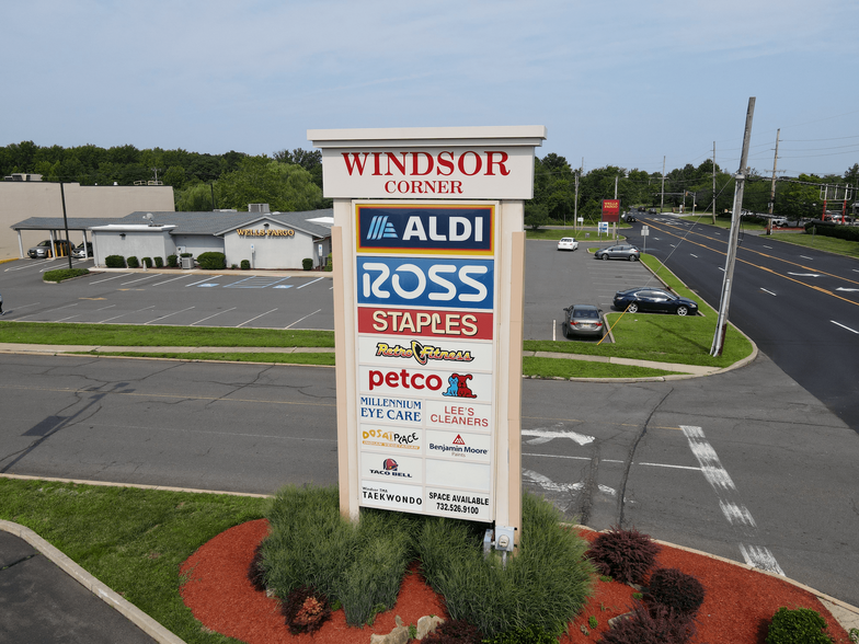 440 US Highway 130, East Windsor, NJ for rent - Building Photo - Image 2 of 14