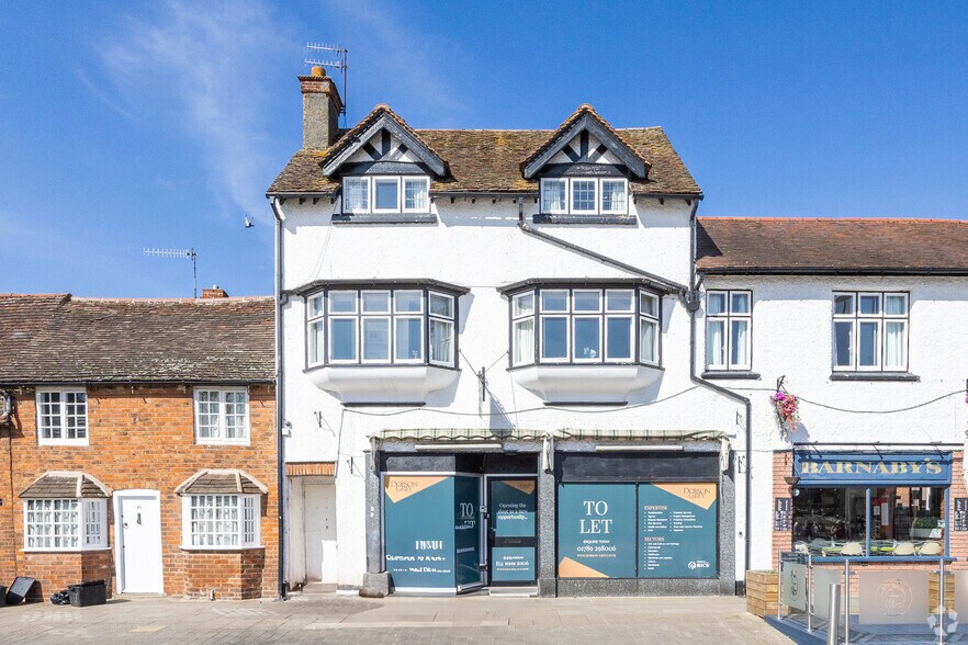 28 Waterside, Stratford Upon Avon to rent - Building Photo - Image 3 of 3