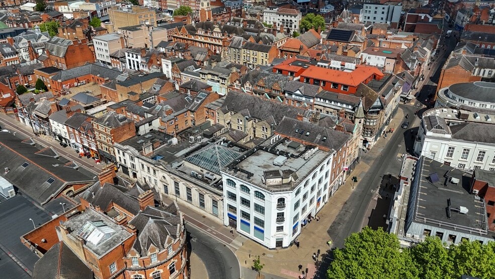 Welford House portfolio of 2 properties for sale on LoopNet.co.uk - Building Photo - Image 2 of 13