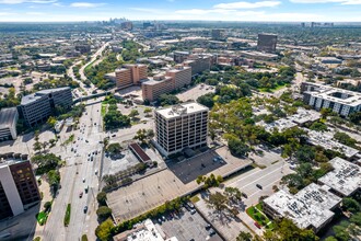 7515 Greenville Ave, Dallas, TX for rent Building Photo- Image 1 of 33