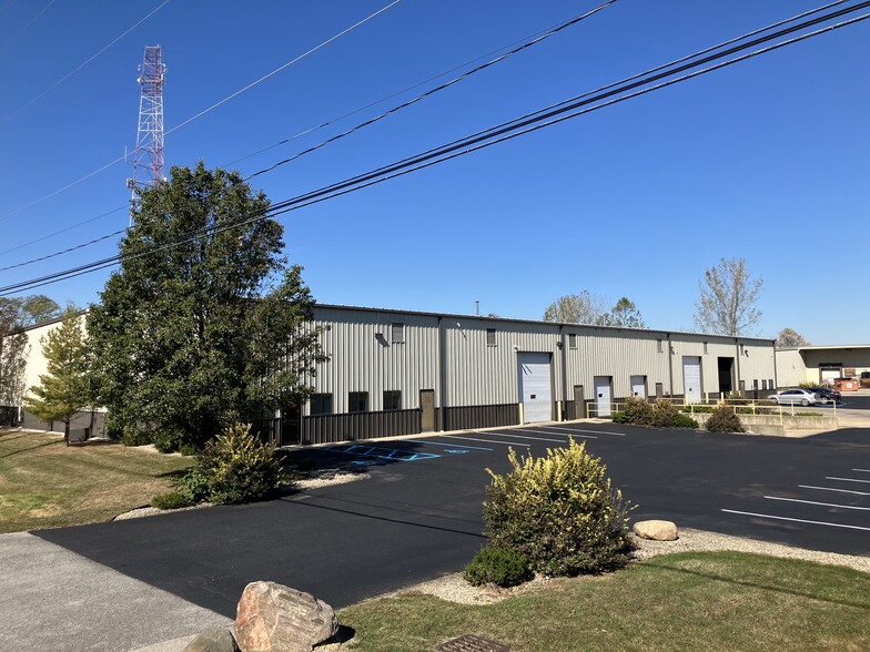 770 Andico Rd, Plainfield, IN for rent - Building Photo - Image 1 of 20