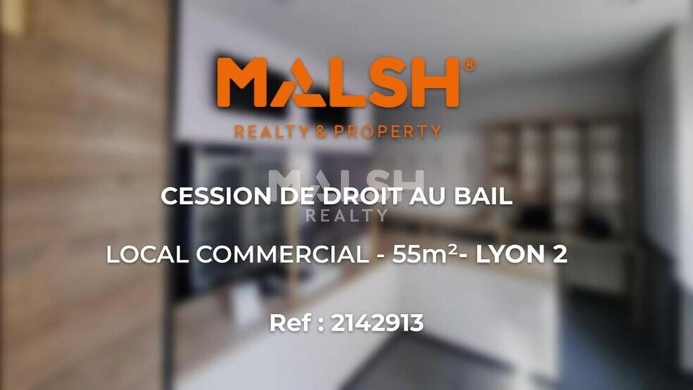 Retail in Lyon to rent - Interior Photo - Image 1 of 6