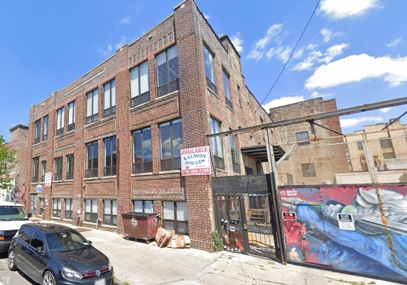 349-359 Scholes St, Brooklyn, NY for rent - Building Photo - Image 1 of 2