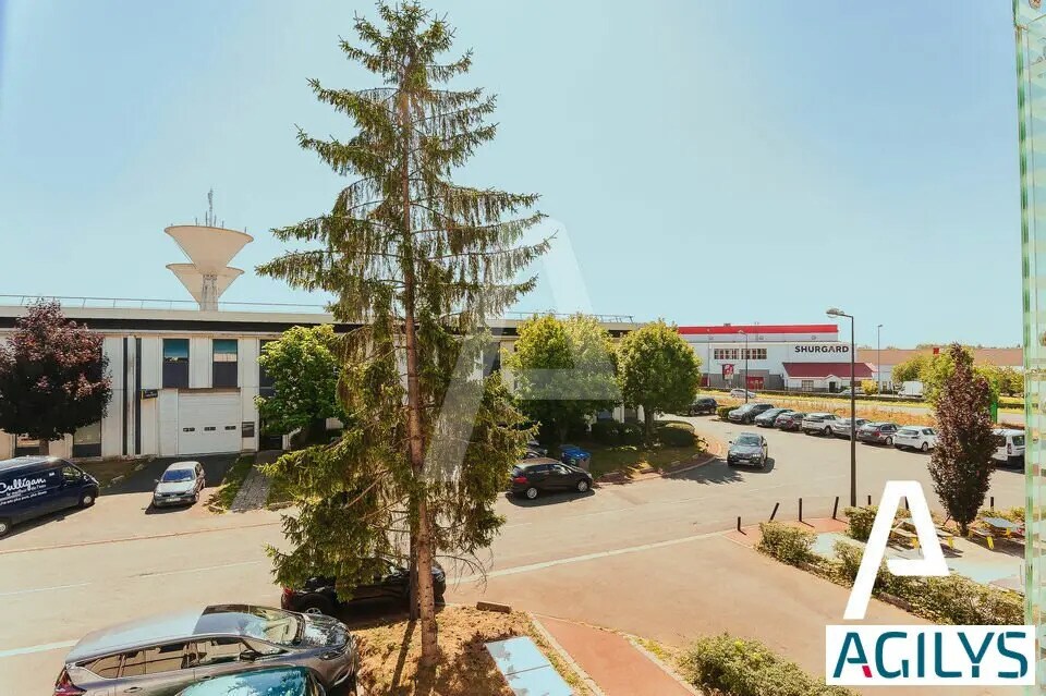 Location Local d'activités 694 m² - Photo 1