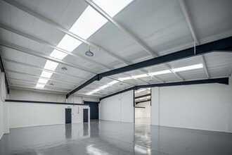 Kimberley Way, Rugeley to rent Interior Photo- Image 2 of 2