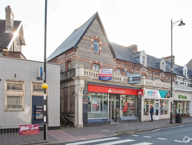 4-4A Windsor Rd, Penarth for rent - Primary Photo - Image 1 of 2