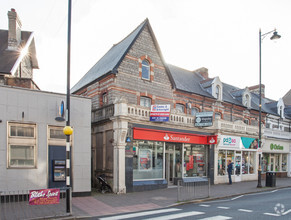 4-4A Windsor Rd, Penarth for rent Primary Photo- Image 1 of 3