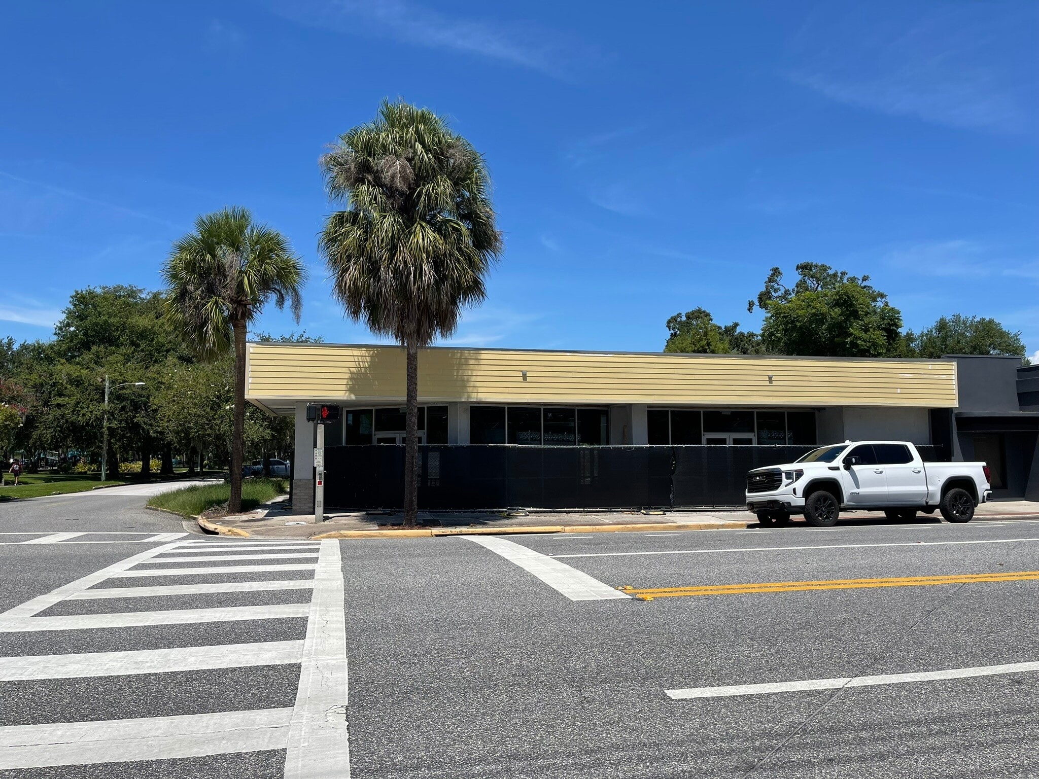 1814 Edgewater Dr, Orlando, FL to rent Building Photo- Image 1 of 4