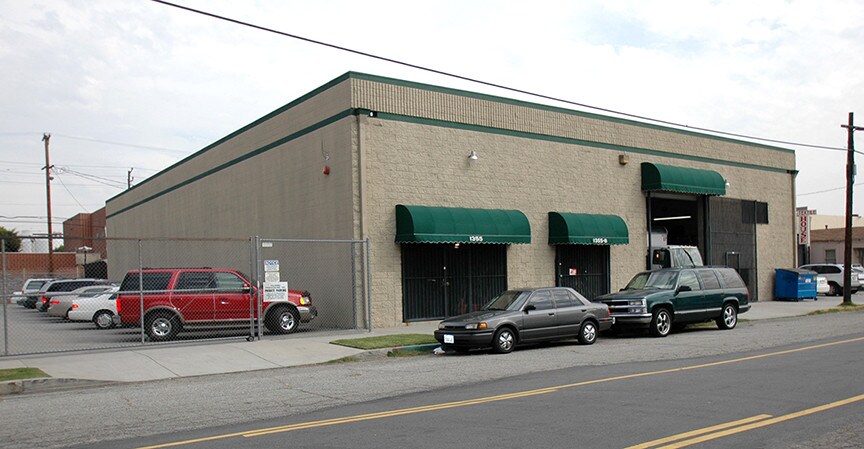 1353-1355 E 15th St, Los Angeles, CA for sale Building Photo- Image 1 of 1