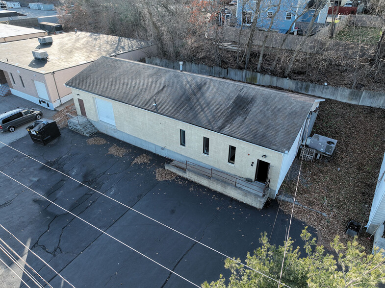 77 Gilbane St, Warwick, RI for sale - Building Photo - Image 2 of 46