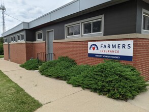 302 N 3rd St, Watertown, WI for sale Building Photo- Image 1 of 16