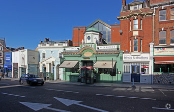 66C Battersea Rise, London for sale Building Photo- Image 1 of 1