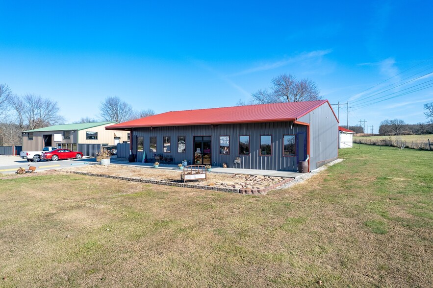 22472 Highway MM, Lebanon, MO for sale - Building Photo - Image 3 of 10