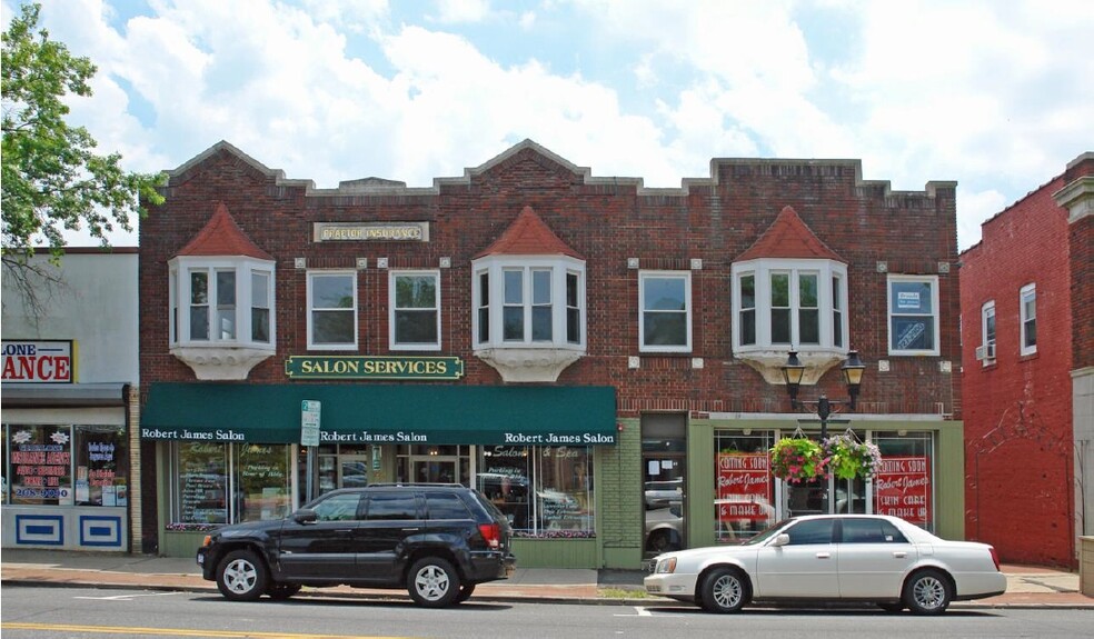 49-59 E Main St, Riverhead, NY for sale - Building Photo - Image 1 of 1