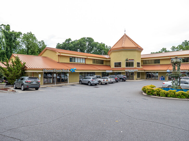 1011 Tunnel Rd, Asheville, NC for sale - Building Photo - Image 1 of 1