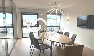 Office in Mauguio for sale Interior Photo- Image 2 of 4